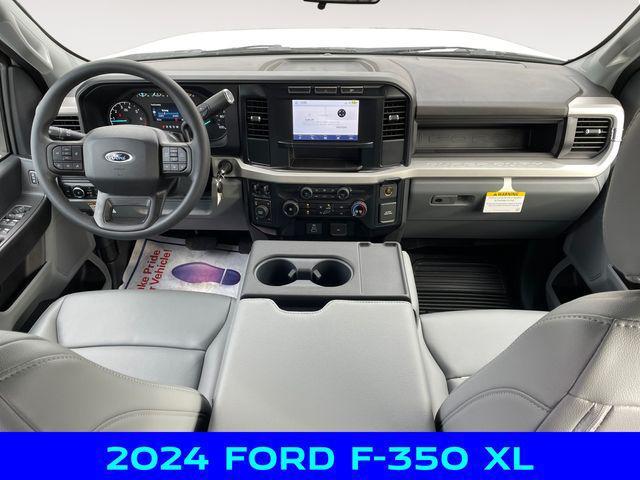 new 2024 Ford F-350 car, priced at $54,000