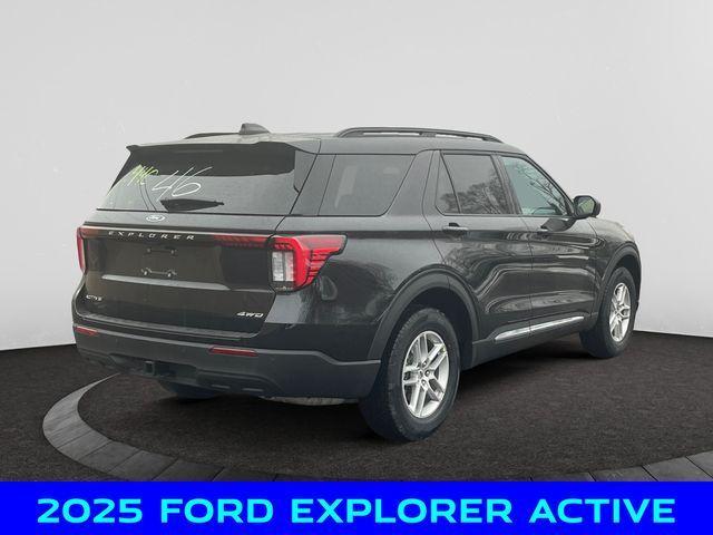 new 2025 Ford Explorer car, priced at $36,000