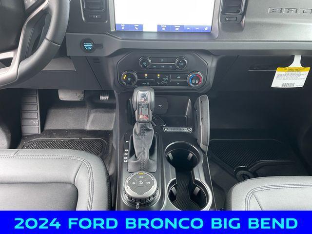 new 2024 Ford Bronco car, priced at $40,000