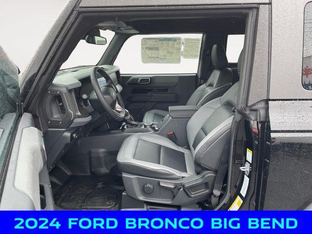 new 2024 Ford Bronco car, priced at $40,000