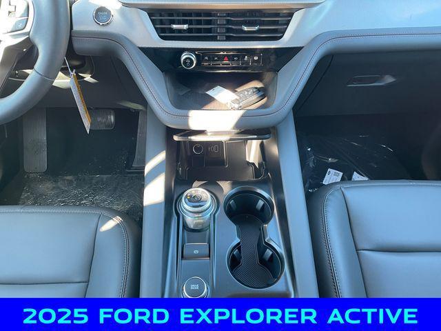 new 2025 Ford Explorer car, priced at $44,500