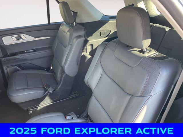 new 2025 Ford Explorer car, priced at $44,500