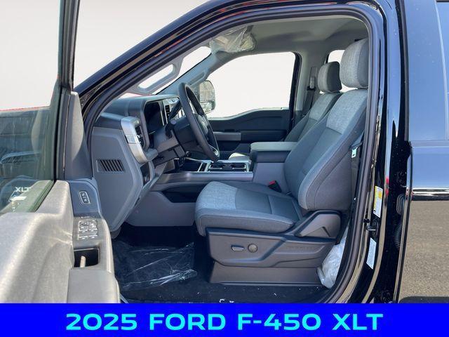 new 2025 Ford F-450 car, priced at $77,000