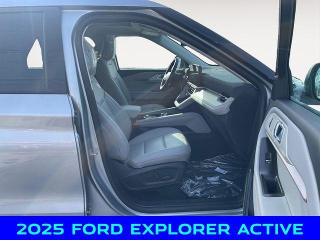 new 2025 Ford Explorer car, priced at $42,000