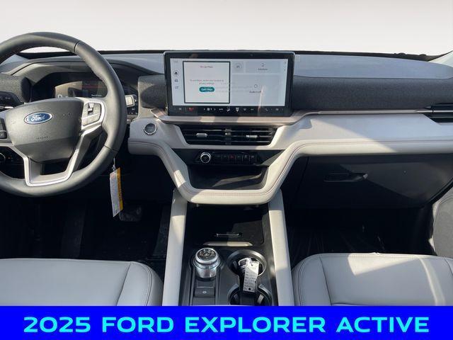 new 2025 Ford Explorer car, priced at $42,000