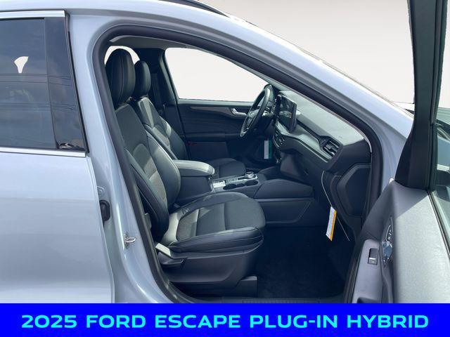 new 2025 Ford Escape car, priced at $32,000