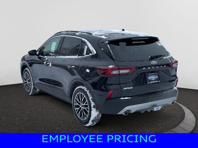new 2025 Ford Escape car, priced at $39,000