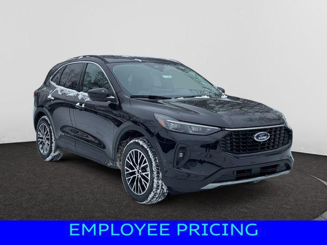 new 2025 Ford Escape car, priced at $39,000
