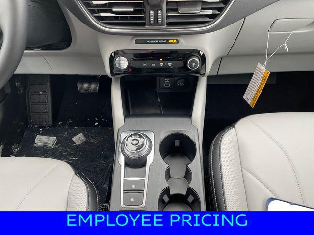 new 2025 Ford Escape car, priced at $39,000