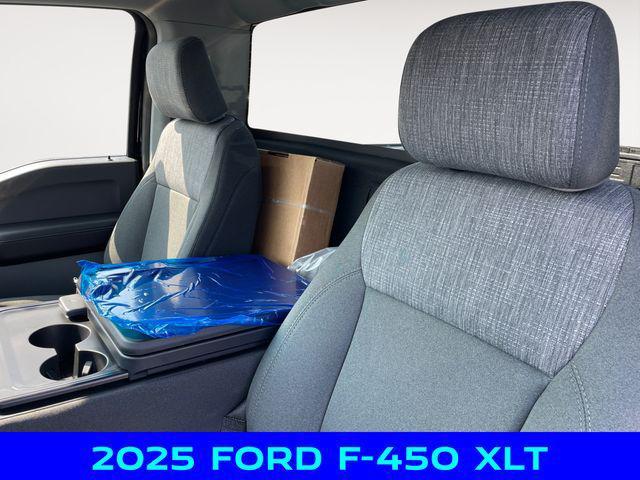 new 2025 Ford F-450 car, priced at $73,750