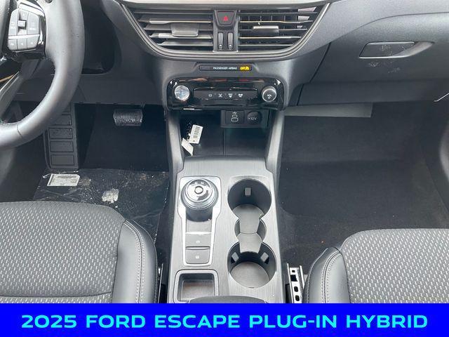 new 2025 Ford Escape car, priced at $33,500