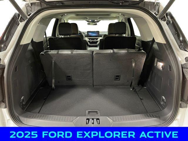 new 2025 Ford Explorer car, priced at $43,000