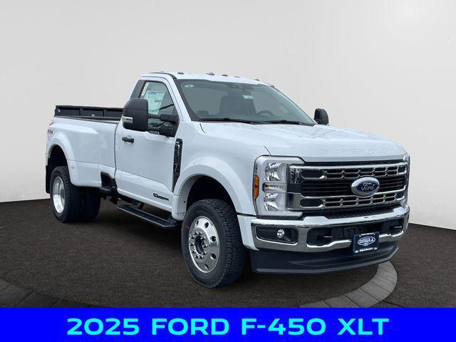 new 2025 Ford F-450 car, priced at $71,570