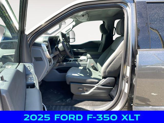 new 2025 Ford F-350 car, priced at $60,250