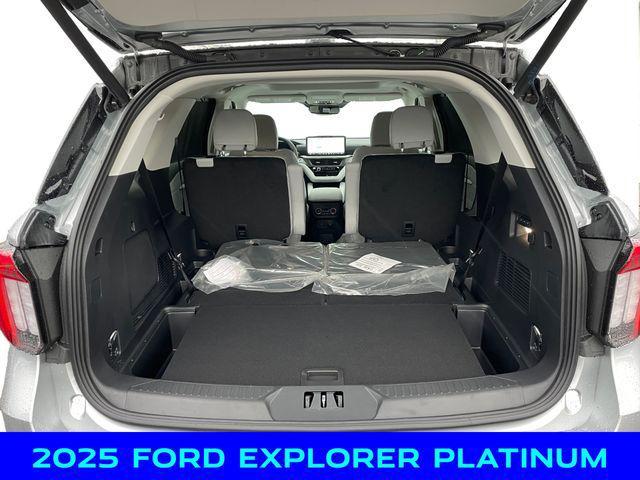 new 2025 Ford Explorer car, priced at $52,500