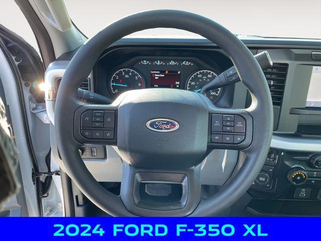 new 2024 Ford F-350 car, priced at $51,000