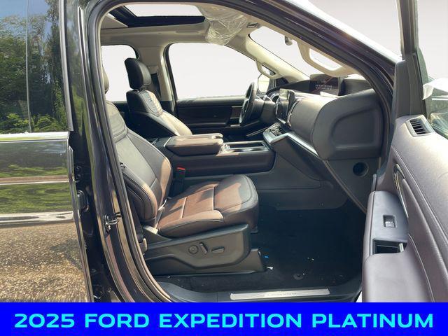 new 2025 Ford Expedition car, priced at $91,595