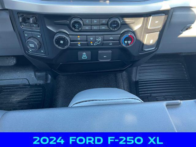 new 2024 Ford F-250 car, priced at $47,750