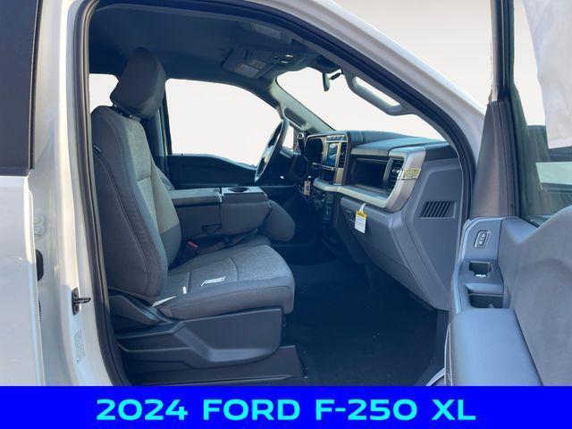 new 2024 Ford F-250 car, priced at $59,750