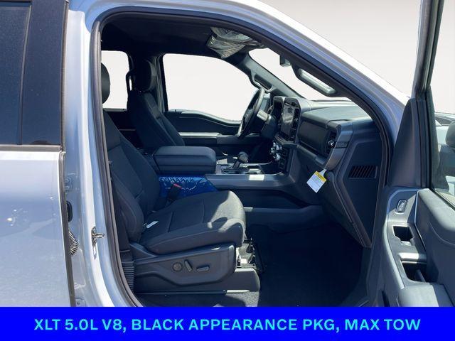 new 2025 Ford F-150 car, priced at $59,000