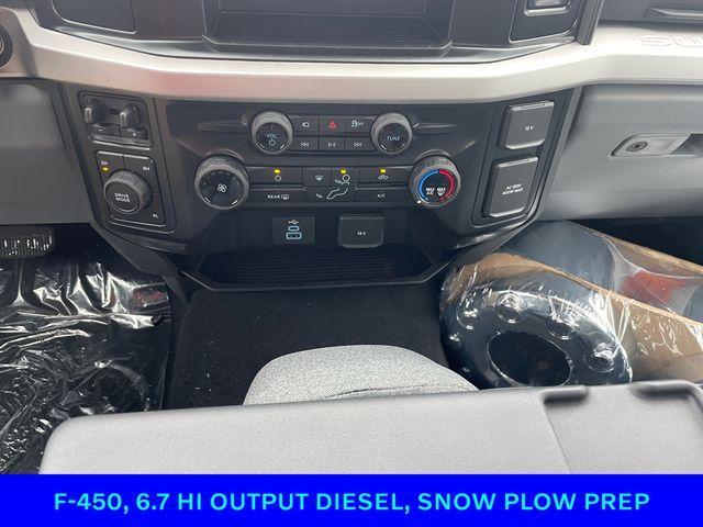 new 2025 Ford F-450 car, priced at $75,500