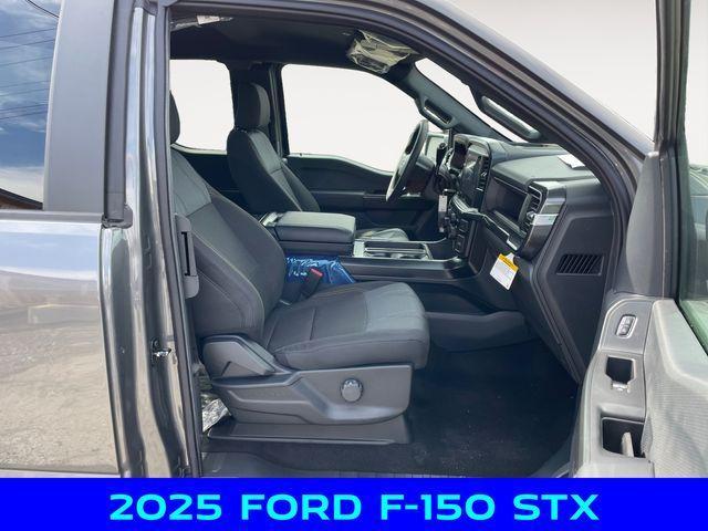 new 2025 Ford F-150 car, priced at $52,000