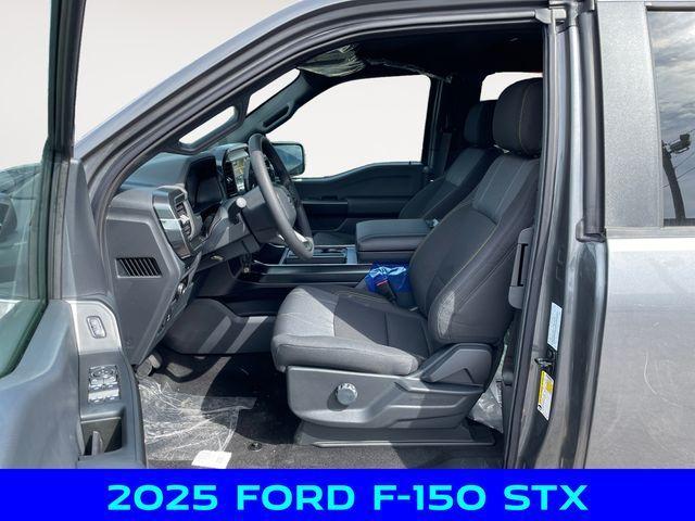 new 2025 Ford F-150 car, priced at $52,000