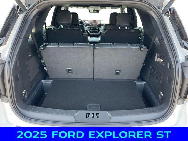 new 2025 Ford Explorer car, priced at $59,500