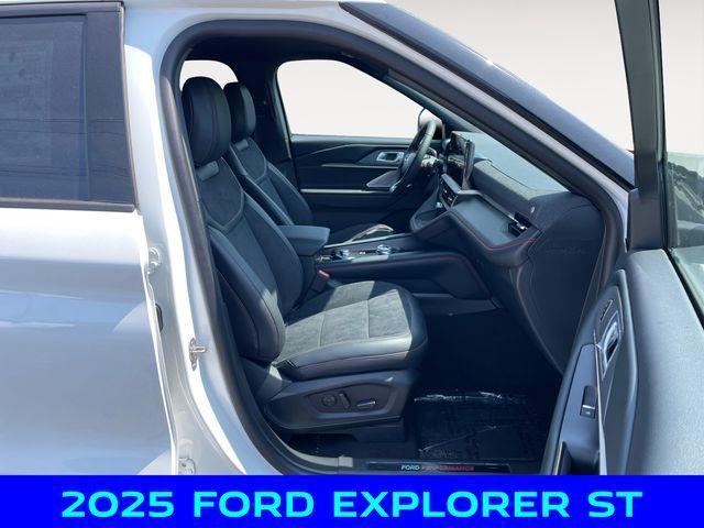 new 2025 Ford Explorer car, priced at $59,500