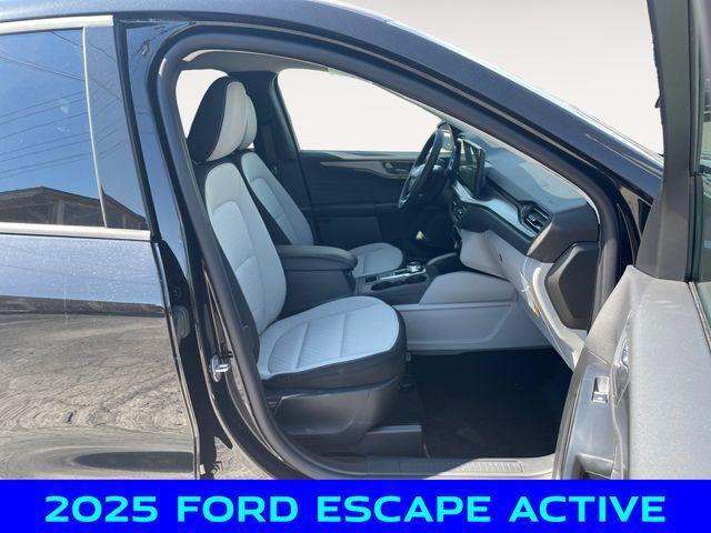 new 2025 Ford Escape car, priced at $29,500