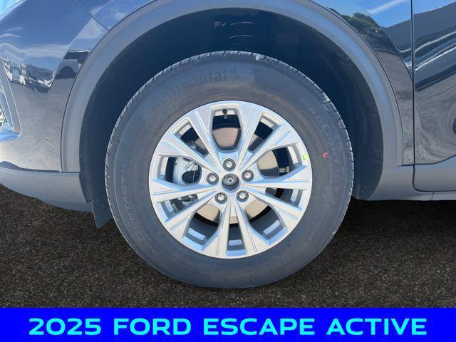new 2025 Ford Escape car, priced at $29,500