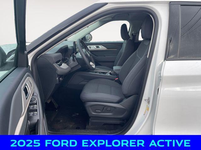 new 2025 Ford Explorer car, priced at $36,500