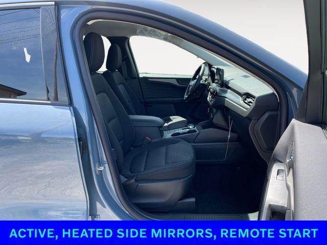 new 2025 Ford Escape car, priced at $32,000