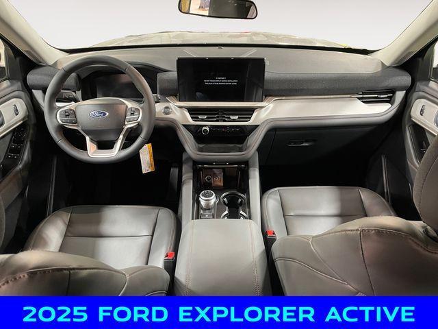 new 2025 Ford Explorer car, priced at $41,750