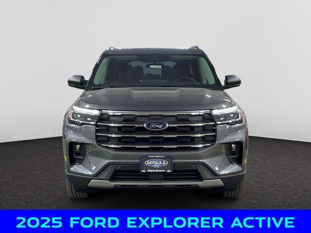 new 2025 Ford Explorer car, priced at $41,750