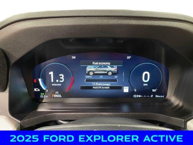 new 2025 Ford Explorer car, priced at $41,750