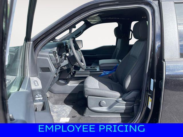 new 2025 Ford F-150 car, priced at $49,000