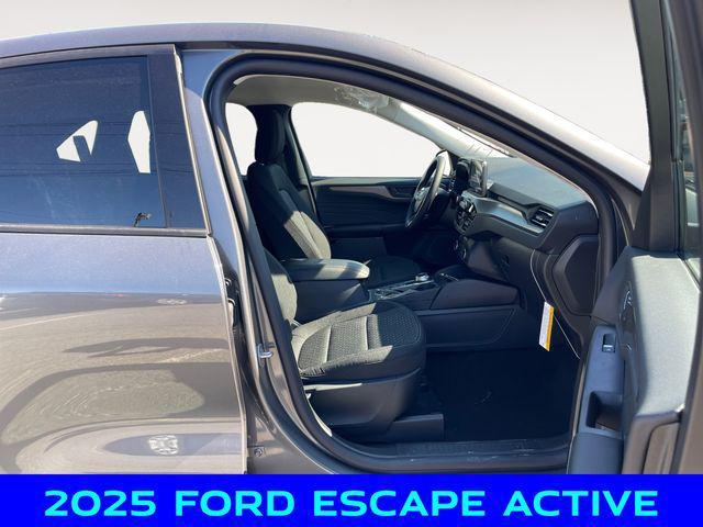 new 2025 Ford Escape car, priced at $26,500