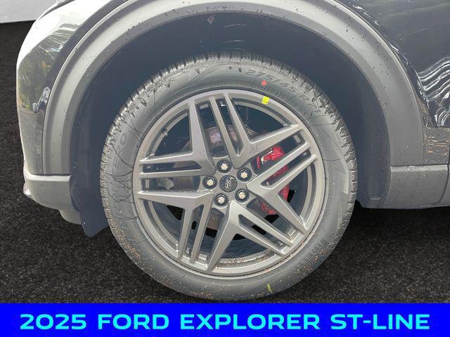 new 2025 Ford Explorer car, priced at $49,250