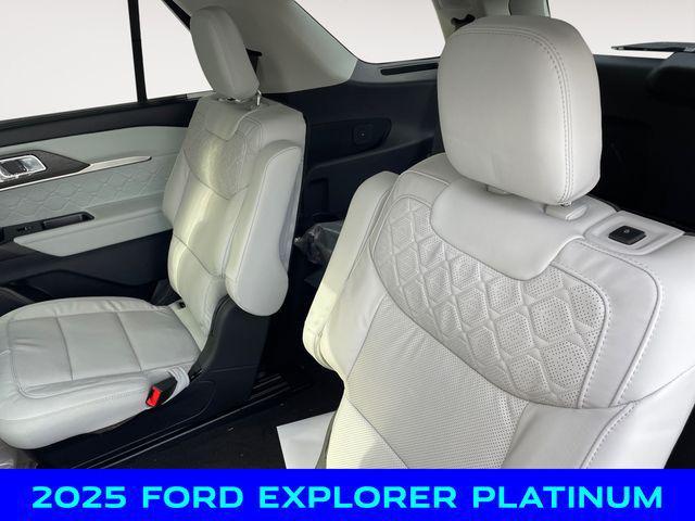 new 2025 Ford Explorer car, priced at $52,500