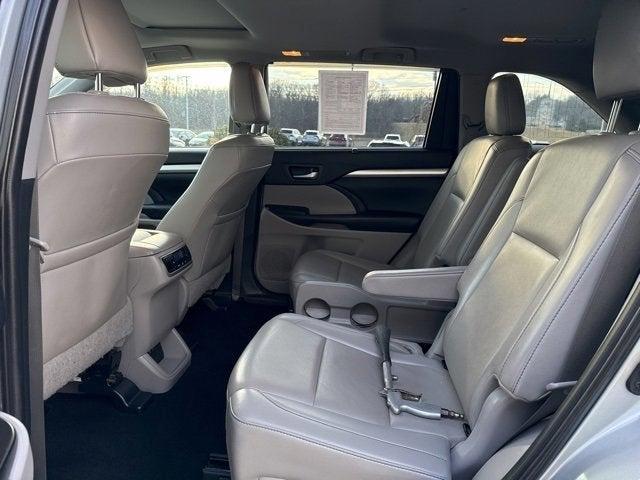 used 2019 Toyota Highlander car, priced at $27,710