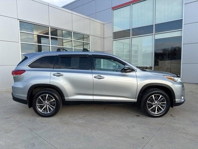 used 2019 Toyota Highlander car, priced at $27,710