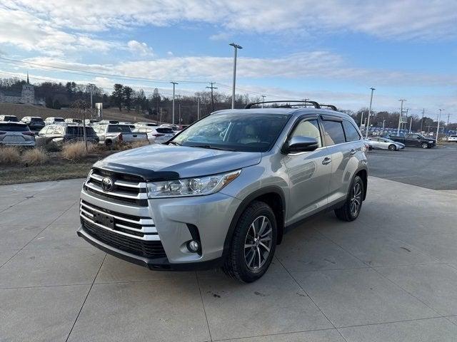 used 2019 Toyota Highlander car, priced at $27,710