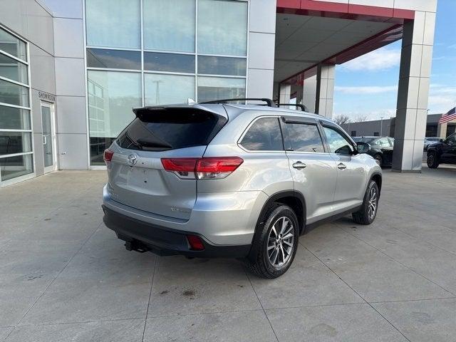 used 2019 Toyota Highlander car, priced at $27,710