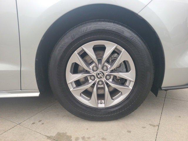 used 2022 Toyota Sienna car, priced at $37,116
