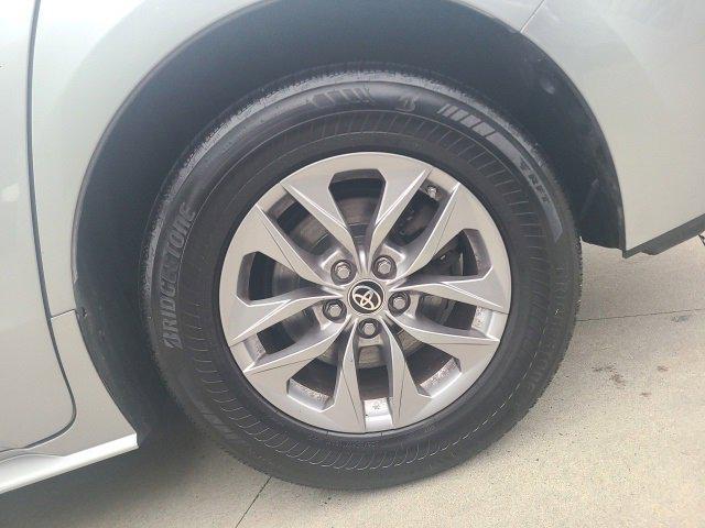 used 2022 Toyota Sienna car, priced at $37,116