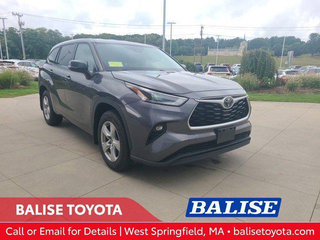used 2021 Toyota Highlander car, priced at $25,424