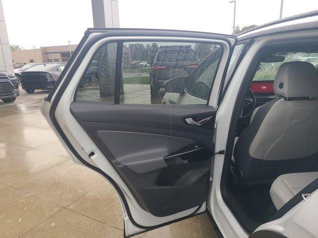 used 2021 Volkswagen ID.4 car, priced at $20,624