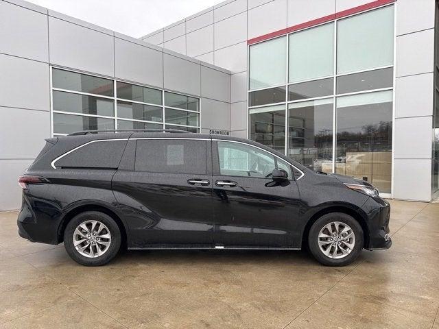 used 2023 Toyota Sienna car, priced at $38,097