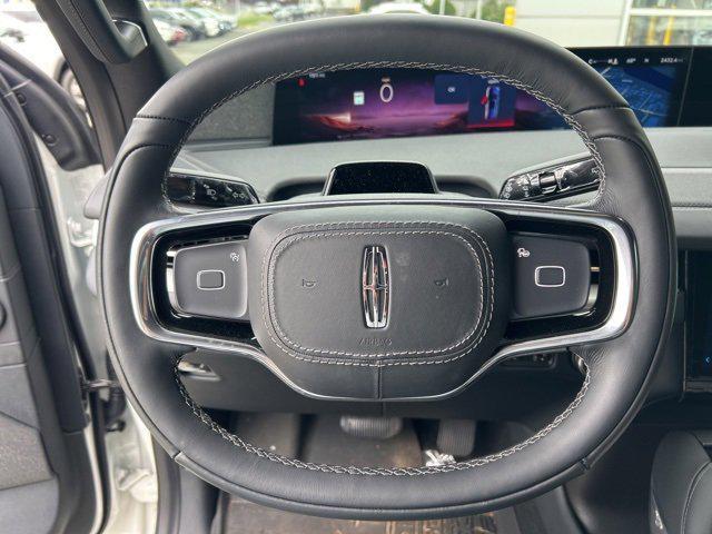 used 2025 Lincoln Navigator car, priced at $97,999